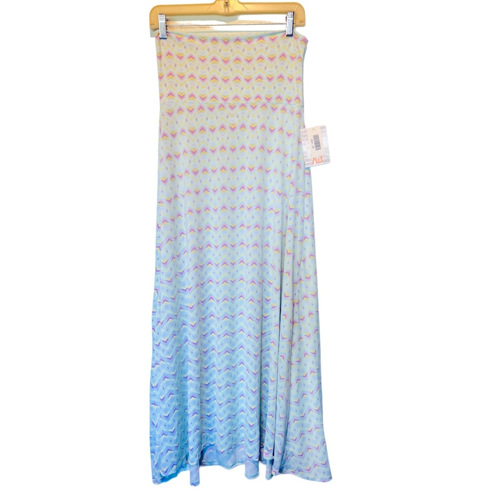 BNWT Lularoe Maxi Xs long swingy skirt. Light blue, pink, yellow 80s